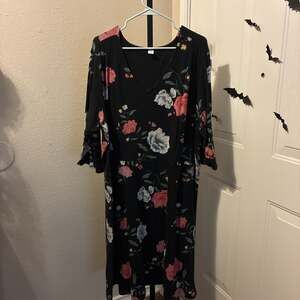 Old Navy Jersey Plus-Size 3X Fit & Flare Flute-Sleeve Dress Floral Black